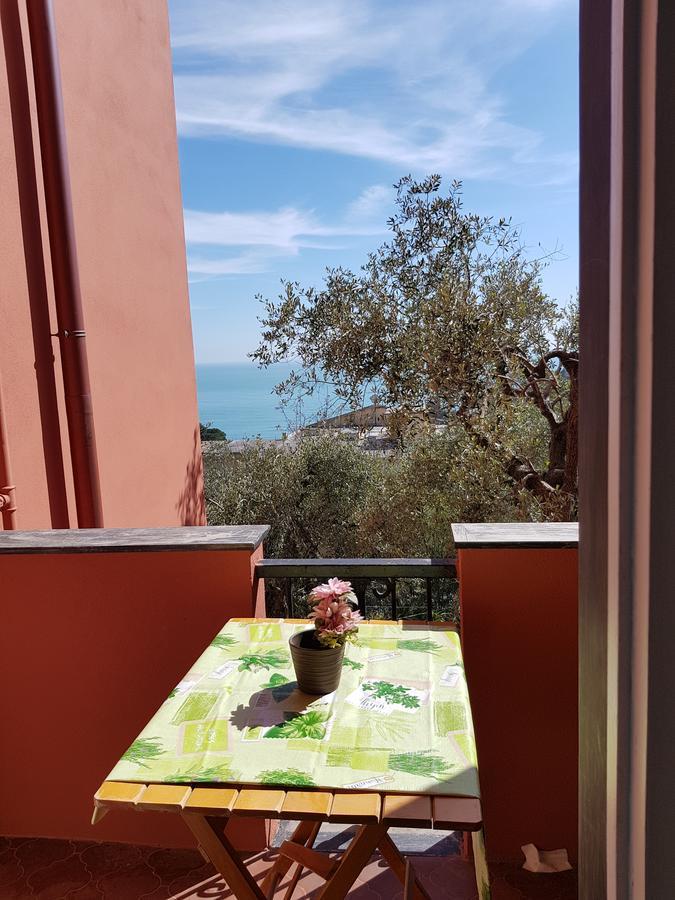 Lorenzo'S Charming Flat Monterosso al Mare Exteriér fotografie